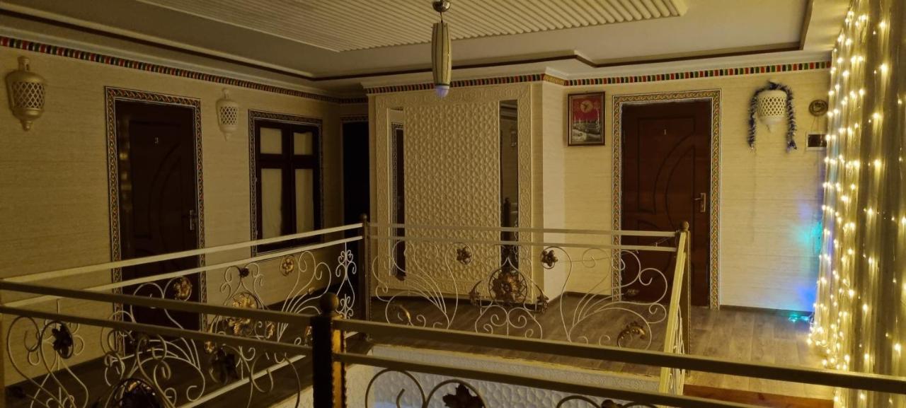 Hotel Guest House Golden Degrez Buchara Exteriör bild