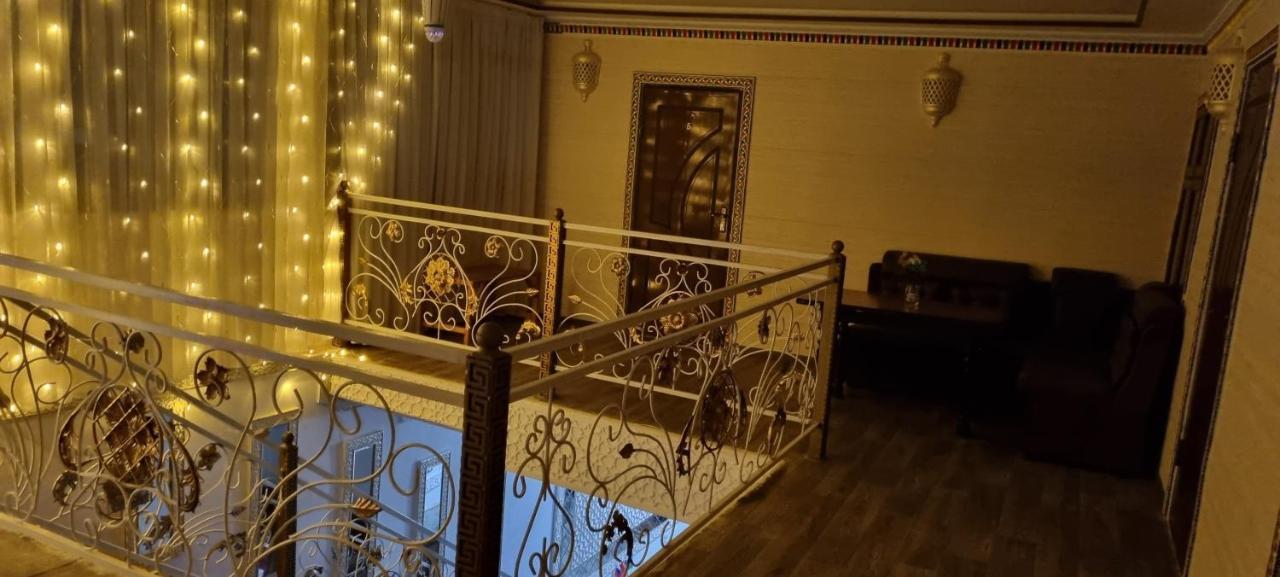 Hotel Guest House Golden Degrez Buchara Exteriör bild